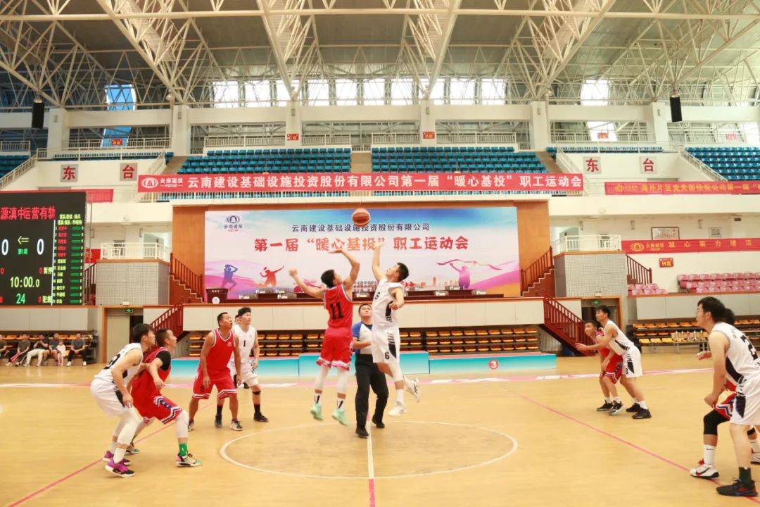 南宫28-包含夺冠首场状态出色，中国队观众沸腾！，德罗巴重返赛场上演精彩一战的词条