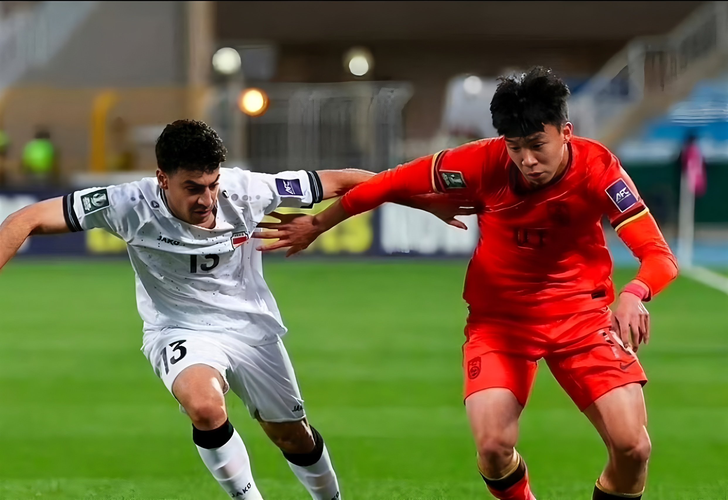 包含西亚卡姆爆冷击败澳大利亚队，战术调整引爆全场！的词条