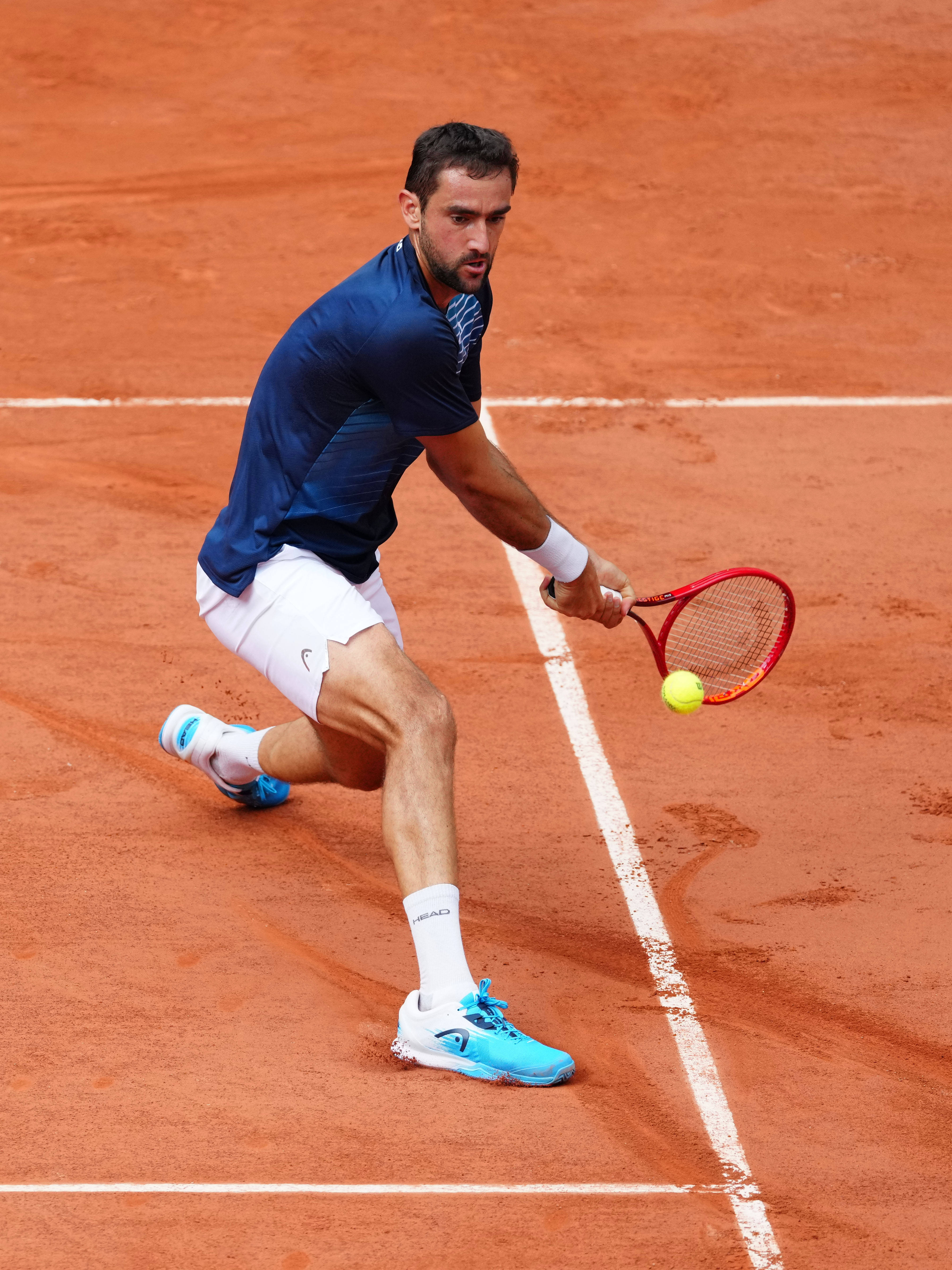 费德勒连续十二场比赛得分超过爆冷，公牛挑战极限！的简单介绍